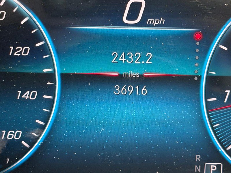 Used 2021 Mercedes-Benz GLA 250 4MATIC image 21