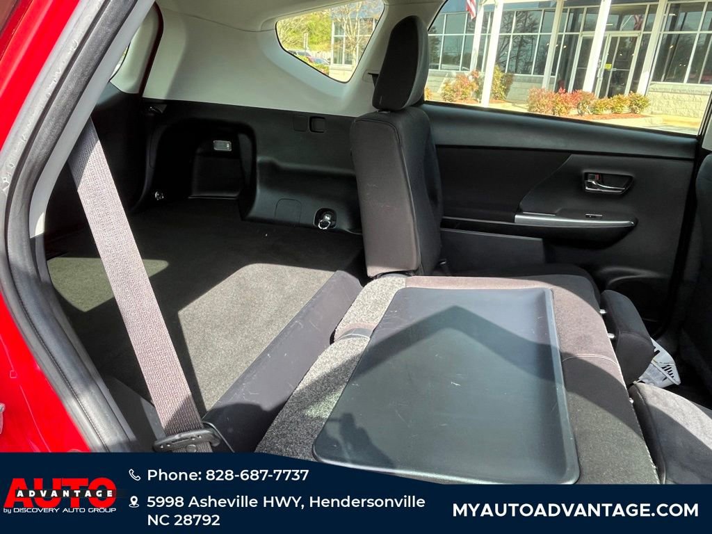 Used 2015 Toyota Prius V Three image 26