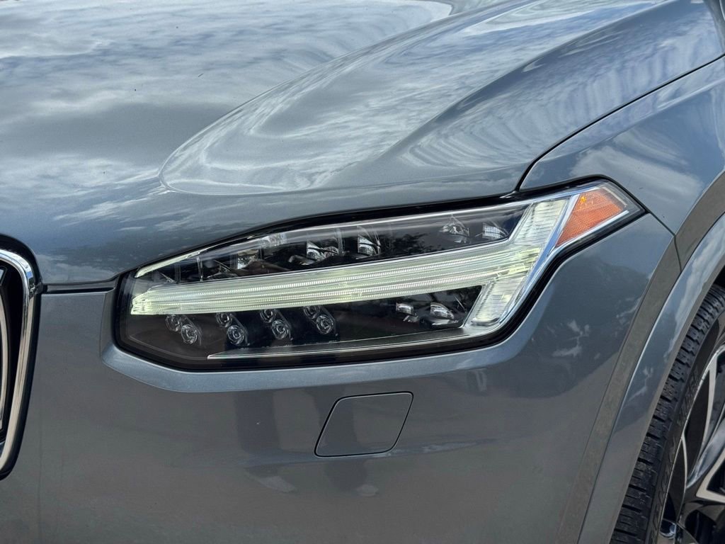 Used 2020 Volvo XC90 T6 Momentum AWD/4WD image 9