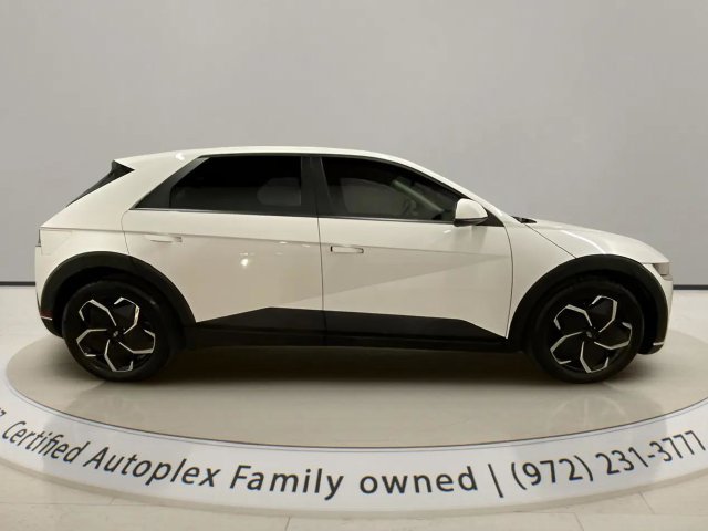 Used 2024 Hyundai Ioniq 5 SE RWD image 6
