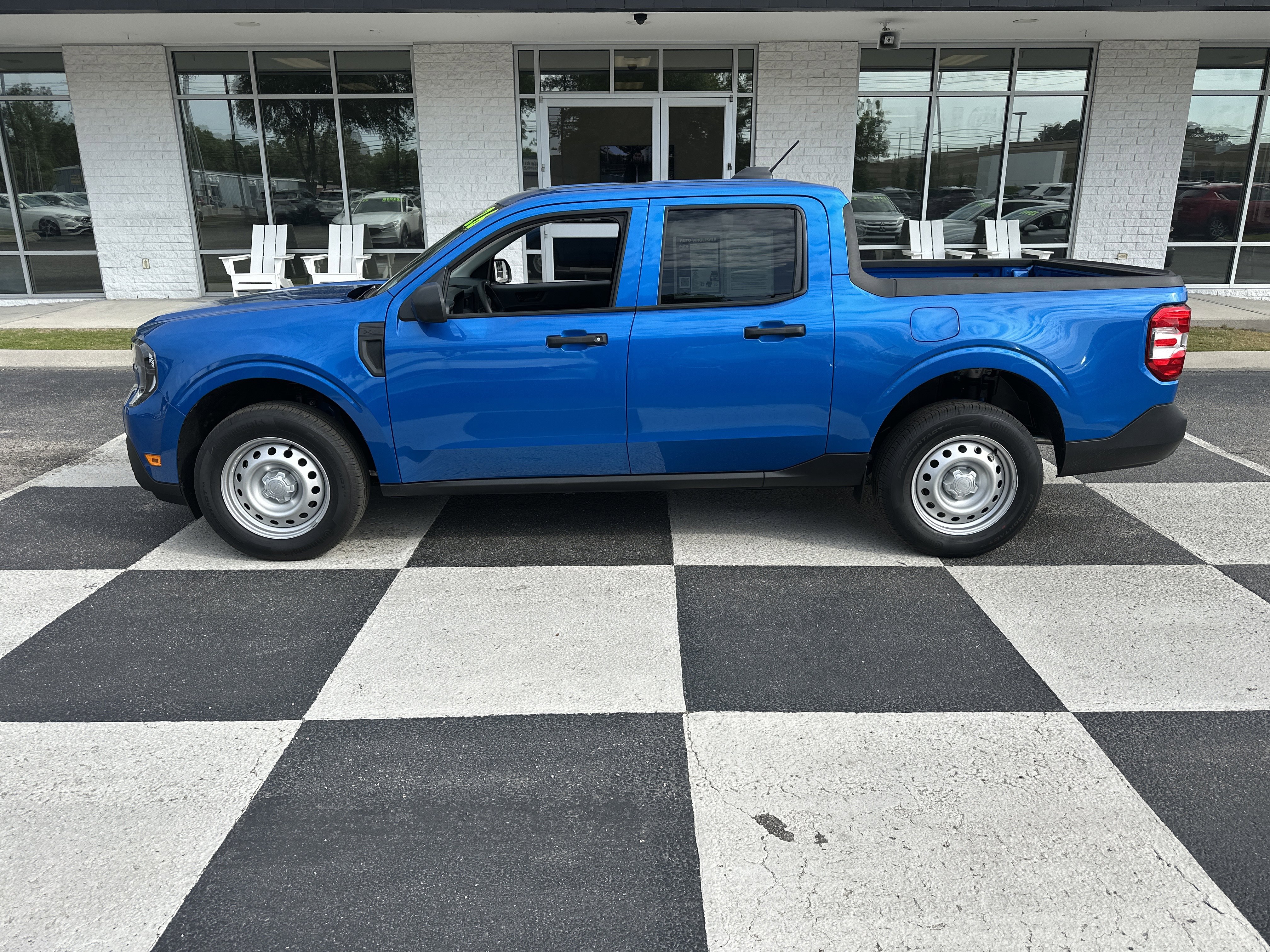 Used 2026 Ford Maverick XL FWD image 1