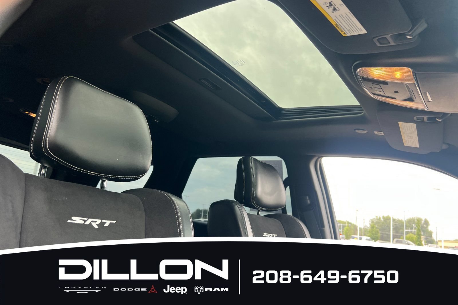 Used 2018 Dodge Durango SRT w/ Technology Group AWD/4WD image 21
