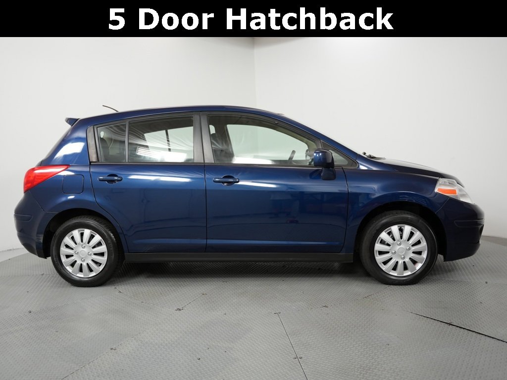 Used 2012 Nissan Versa 1.8 S image 5