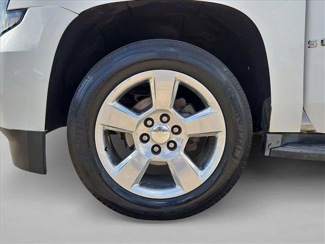 Used 2015 Chevrolet Suburban LT RWD image 27