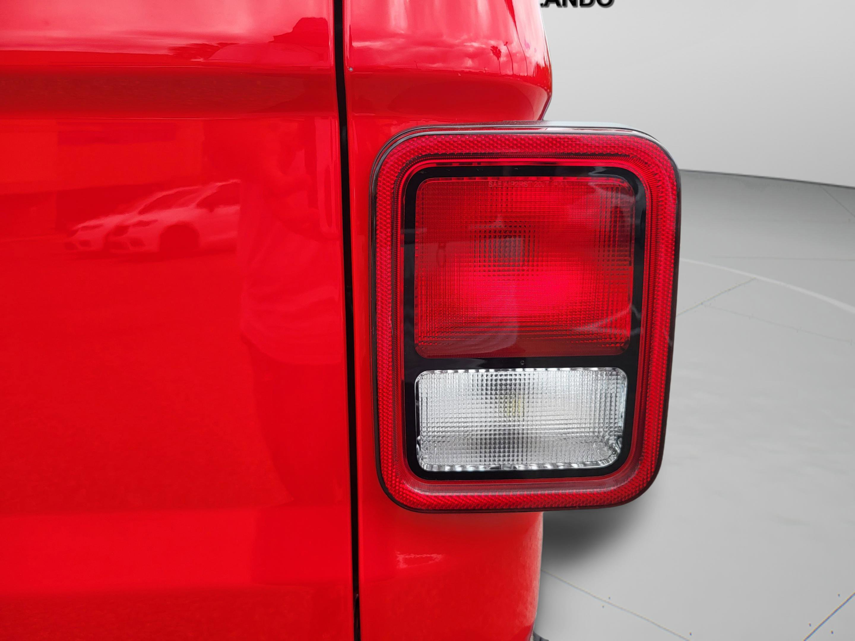 Used 2023 Jeep Gladiator Sport image 44