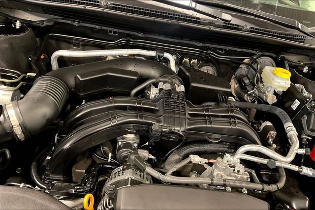 Used 2025 Subaru Outback Limited image 31