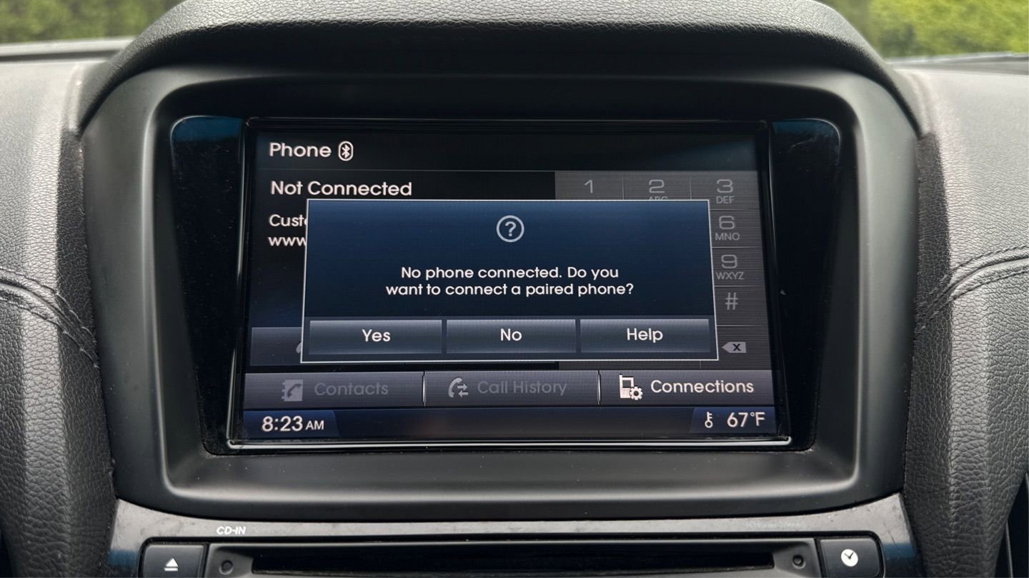Used 2014 Hyundai Genesis 3.8 RWD image 23