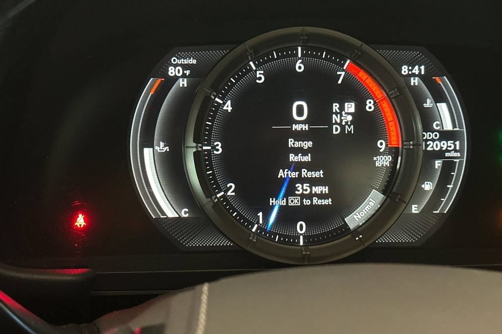 Used 2018 Lexus LC 500 Coupe w/ Performance Package RWD image 24