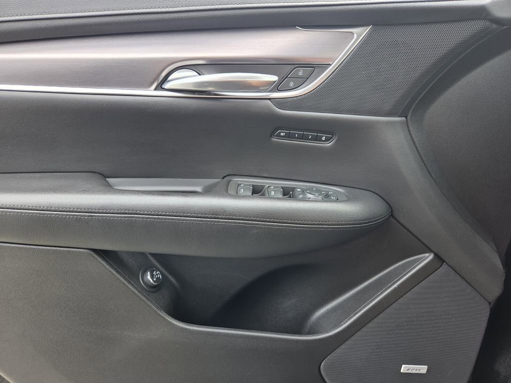 Used 2019 Cadillac XT5 Luxury image 27