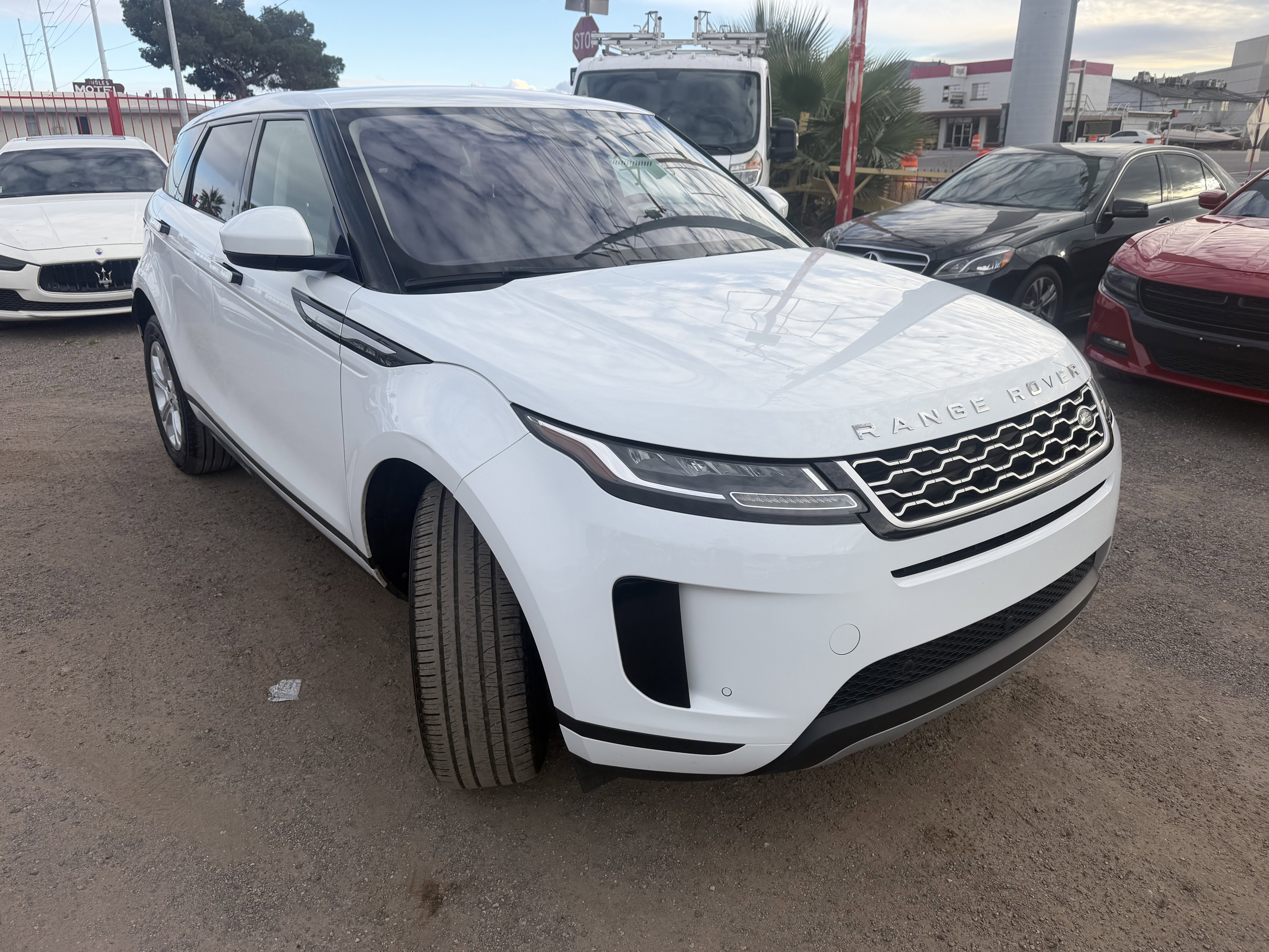 Used 2020 Land Rover Range Rover Evoque S AWD/4WD image 3