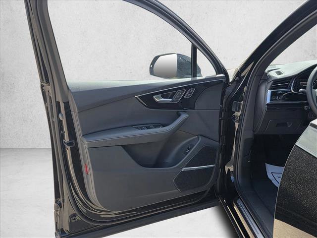 Certified 2025 Audi Q7 Premium Plus w/ Premium Plus Package image 12