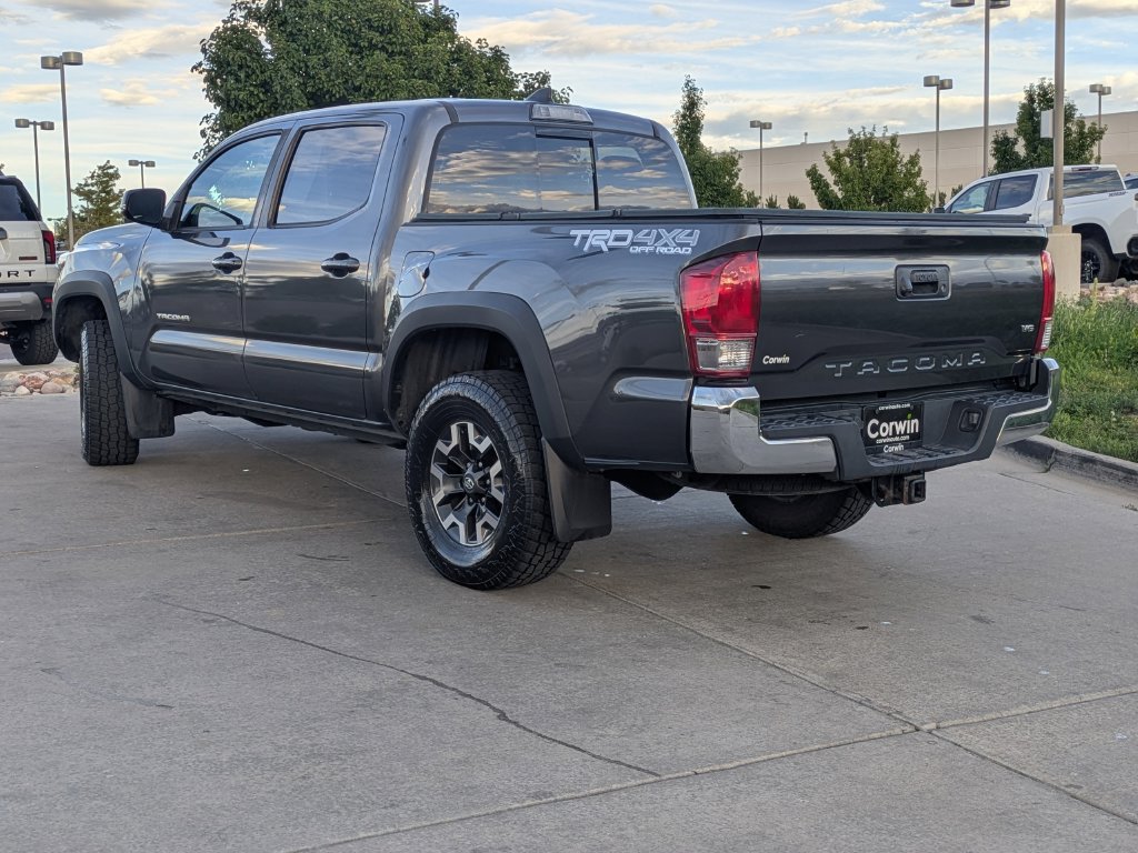 Used 2017 Toyota Tacoma TRD Off-Road w/ Tow Package (A/T) AWD/4WD image 6