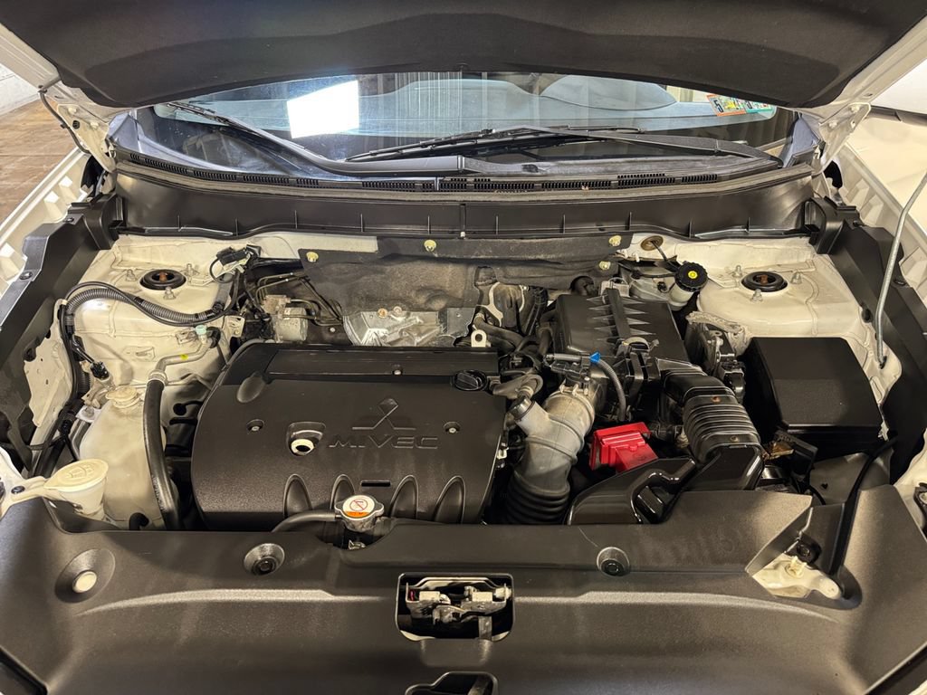 Used 2019 Mitsubishi Outlander Sport SE FWD image 27