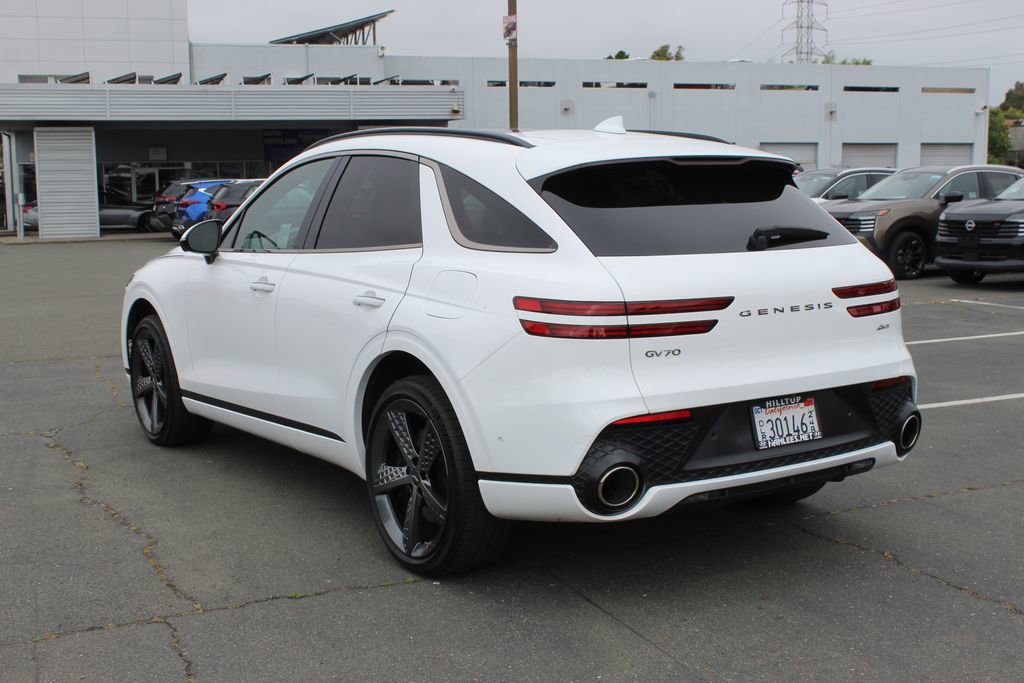Used 2023 Genesis GV70 2.5T w/ Sport Prestige Package AWD/4WD image 9