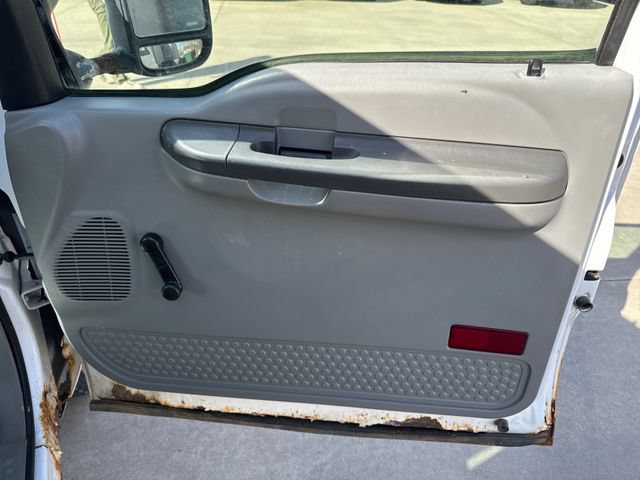 Used 2003 Ford F250 XL AWD/4WD image 18