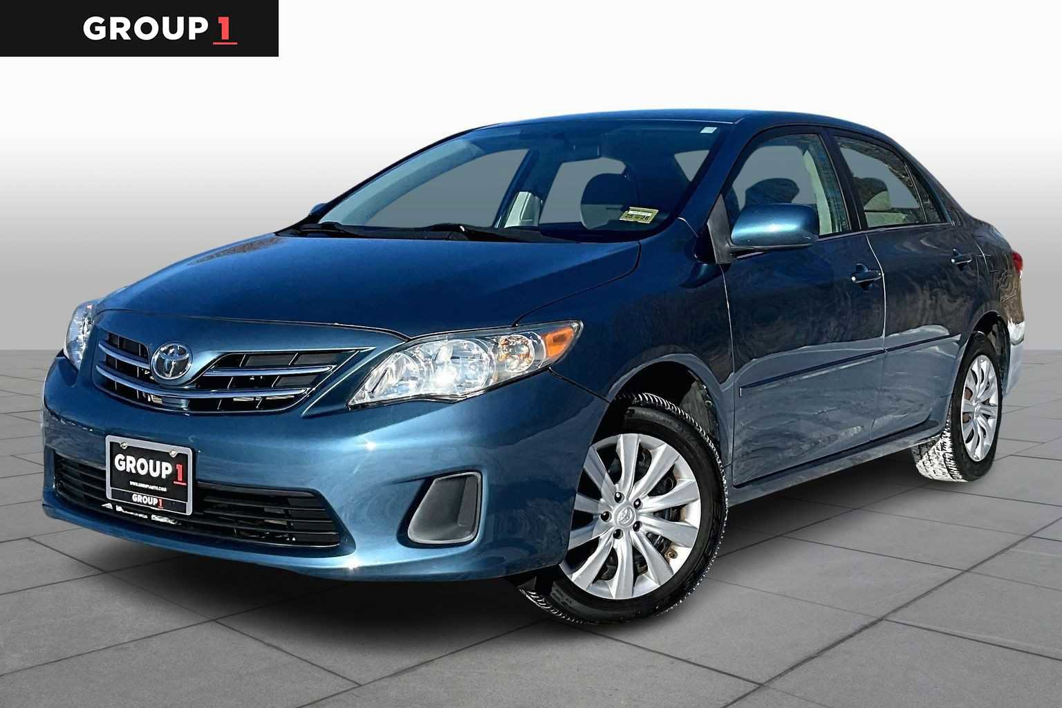 Used 2013 Toyota Corolla LE image 1
