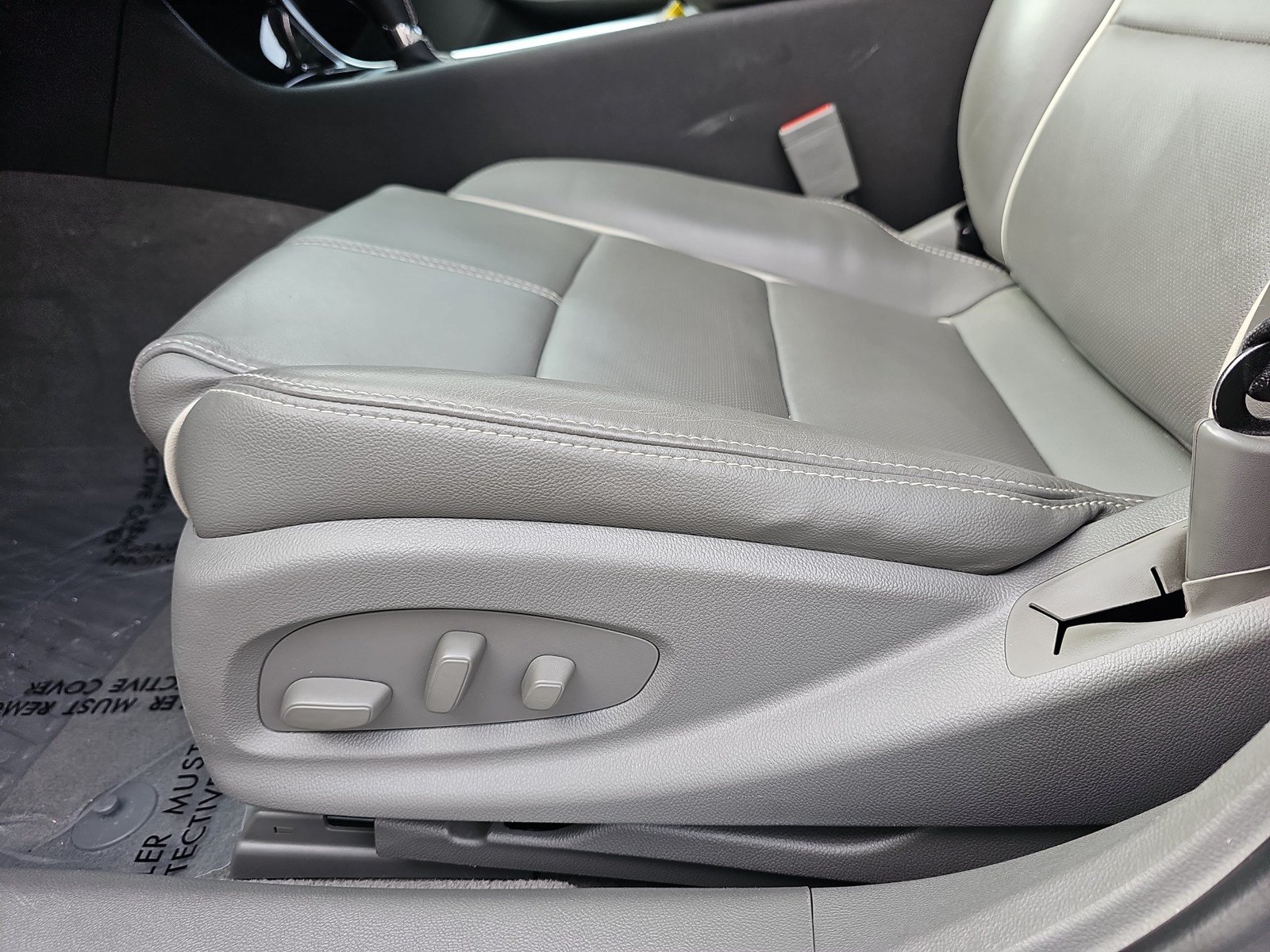 Used 2018 Chevrolet Impala Premier w/ Premier Convenience Package FWD image 25
