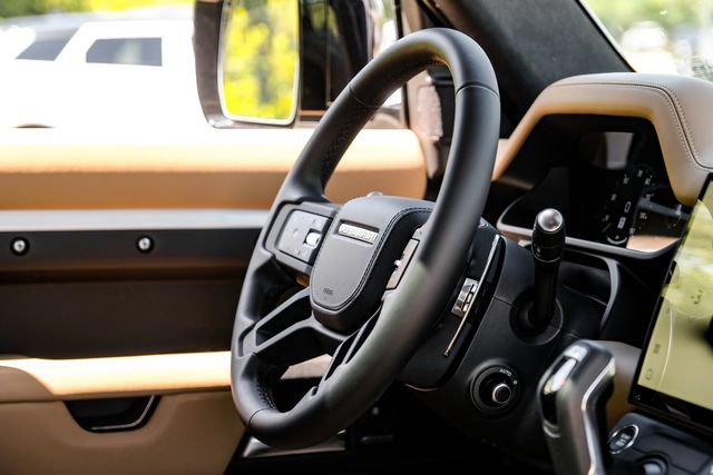 New 2026 Land Rover Defender 110 V8 AWD/4WD image 17