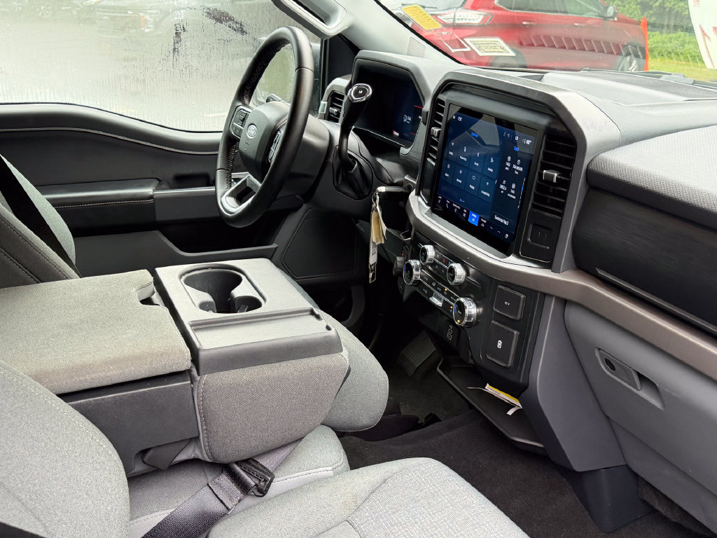 Used 2025 Ford F150 XLT w/ Equipment Group 301A Standard AWD/4WD image 21