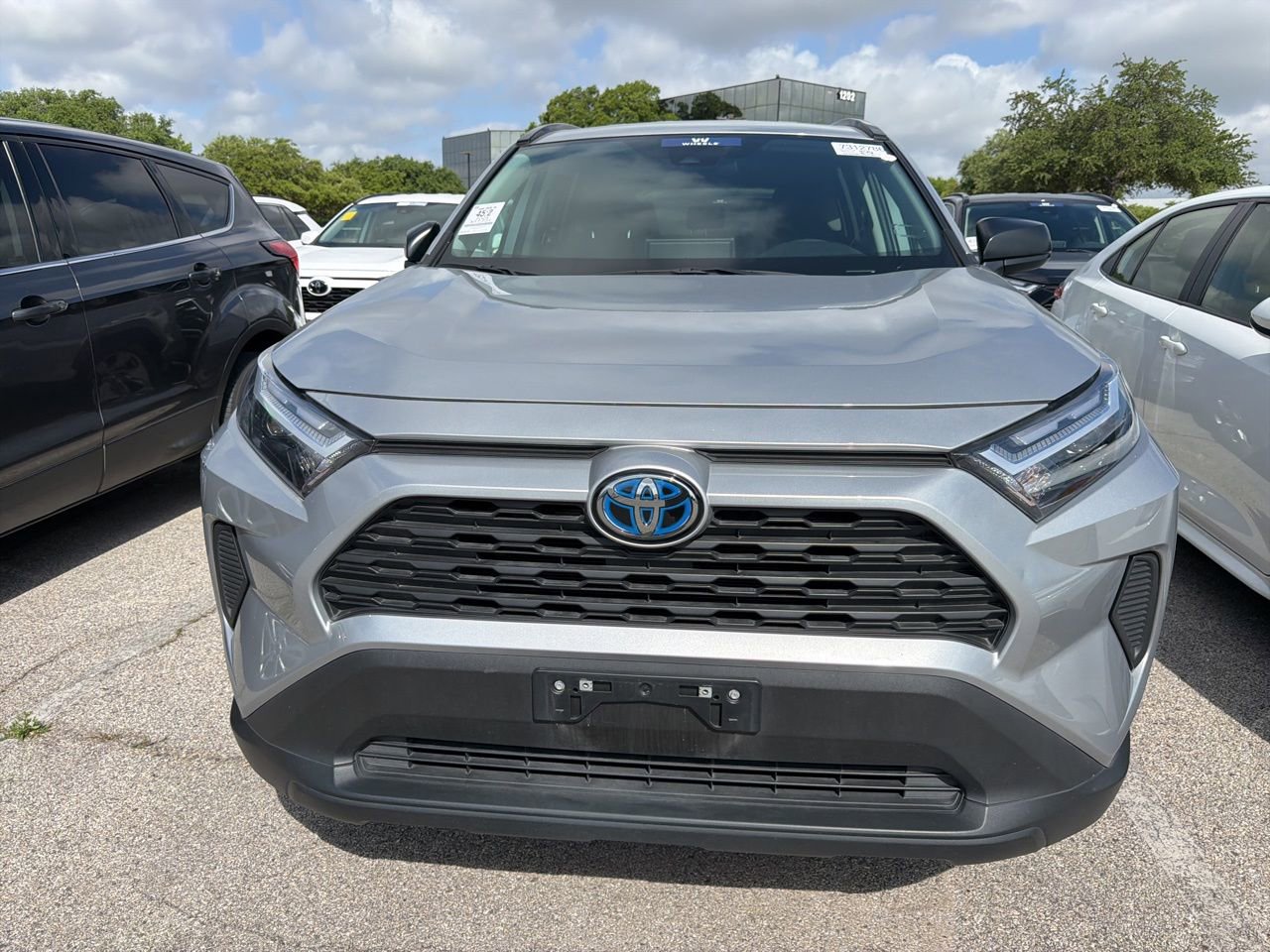 Used 2024 Toyota RAV4 LE image 2