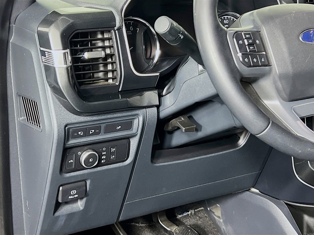 Certified 2022 Ford F150 XLT w/ Equipment Group 302A High image 10