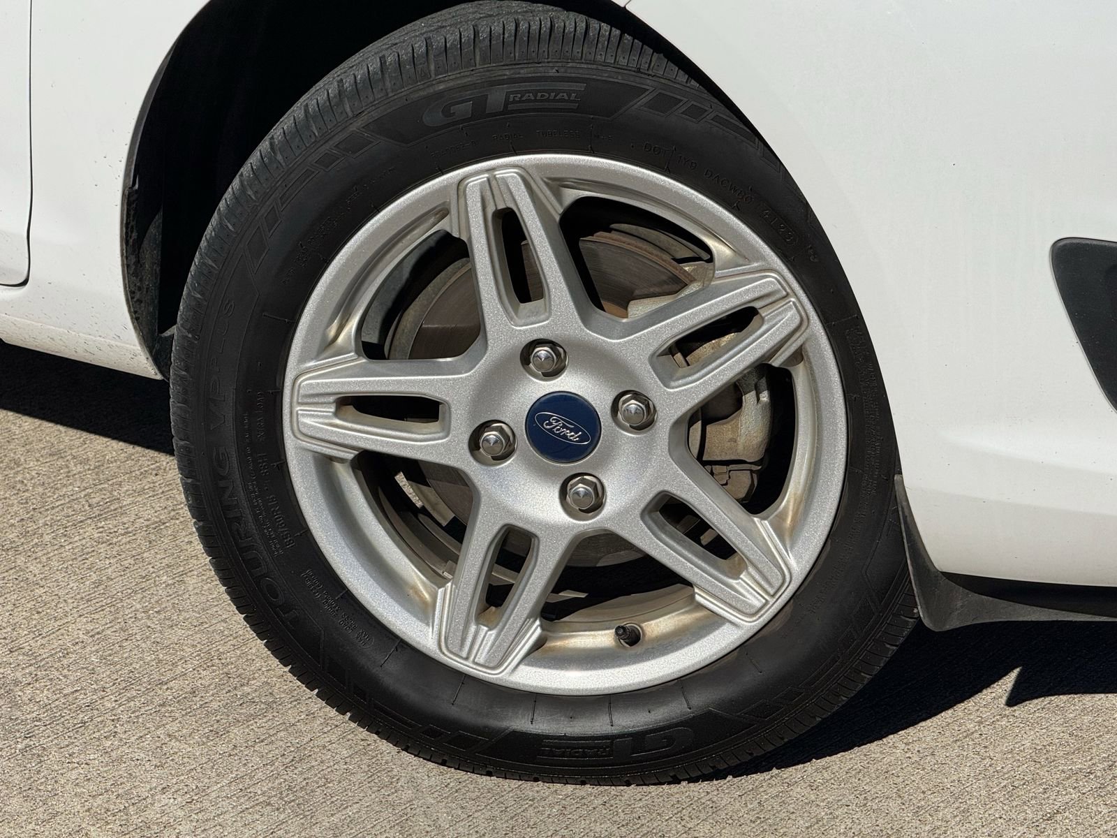 Used 2019 Ford Fiesta SE image 31