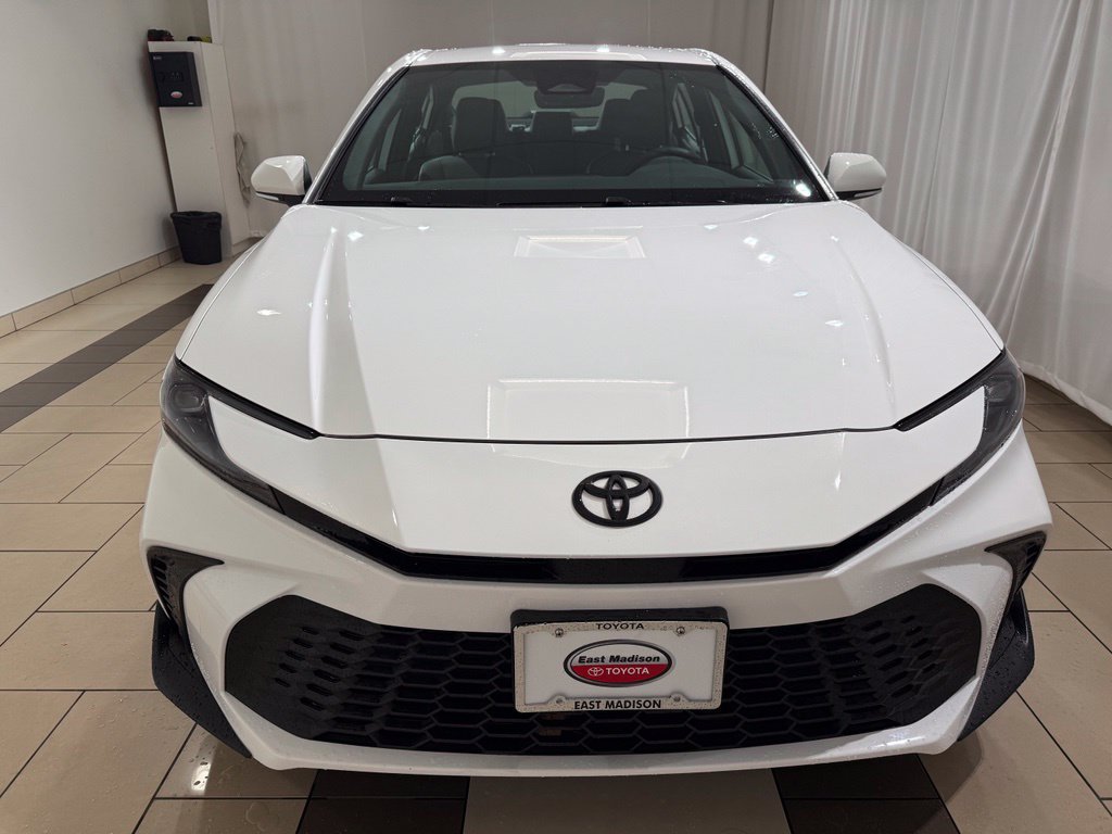 Used 2026 Toyota Camry SE w/ Convenience Package AWD/4WD image 7