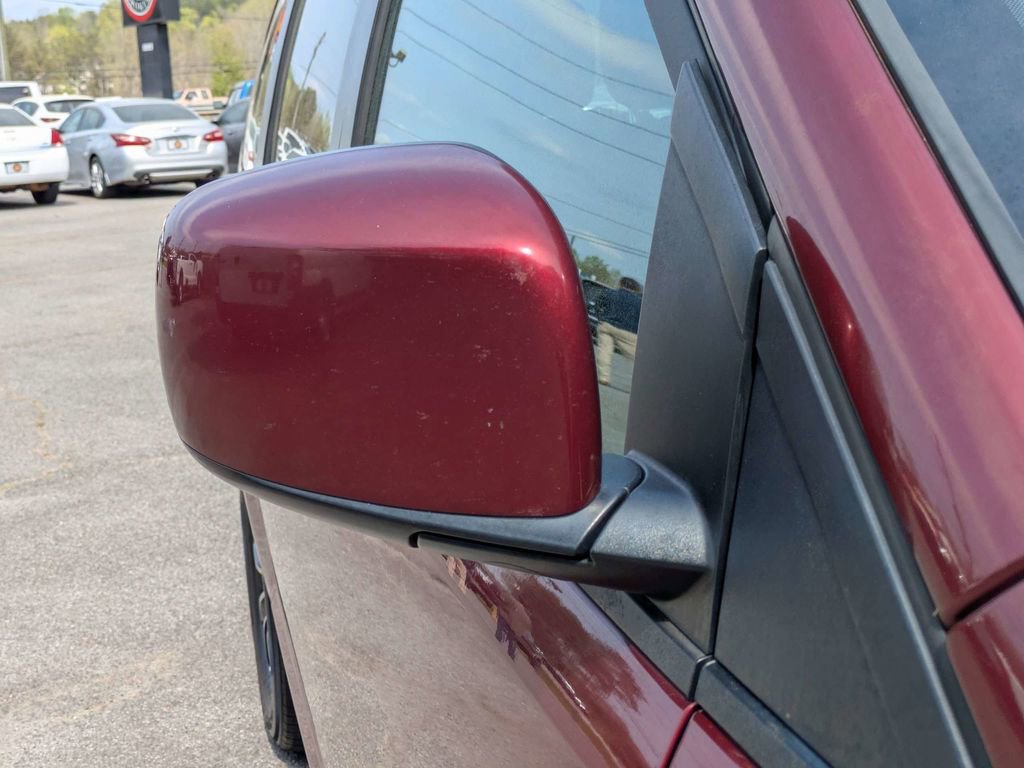 Used 2018 Dodge Grand Caravan SE image 11