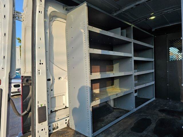 Used 2016 Ford Transit 250 130 Medium Roof RWD image 33