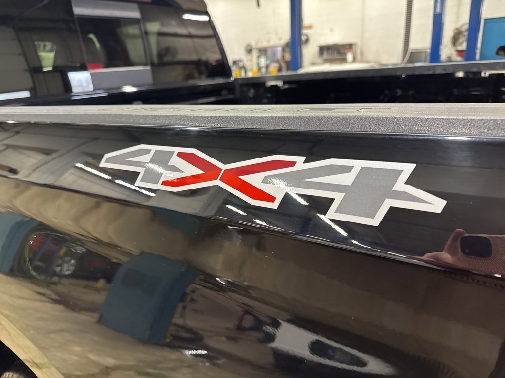 Used 2019 Chevrolet Silverado 1500 LTZ w/ LTZ Plus Package image 10