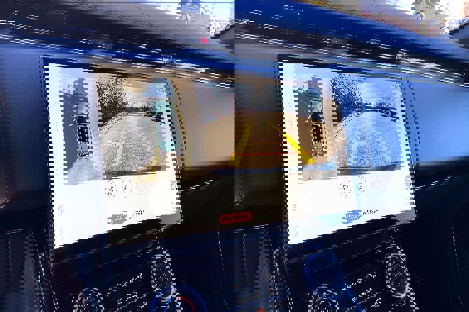 Used 2023 Land Rover Range Rover Sport SE image 28