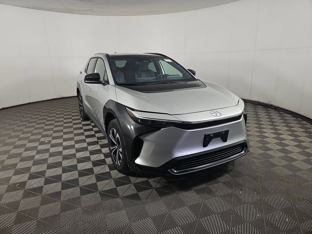 Used 2024 Toyota bZ4X AWD w/ Weather Package image 3