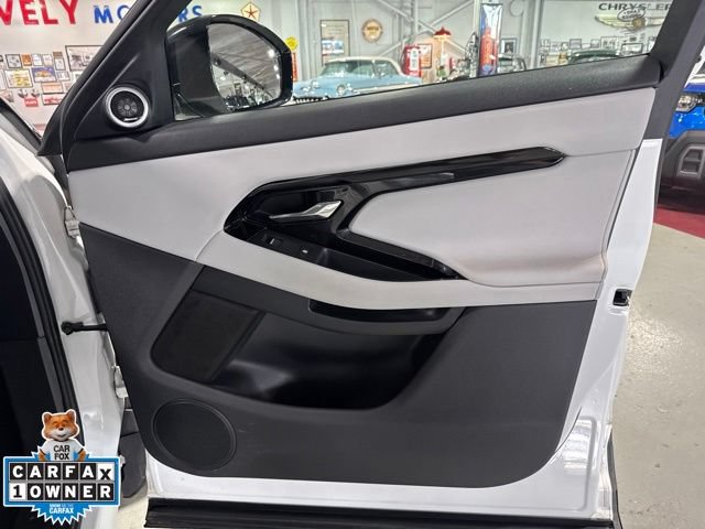 Used 2024 Land Rover Range Rover Evoque S AWD/4WD image 45