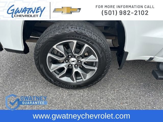 Used 2023 Chevrolet Silverado 1500 RST w/ Convenience Package II image 11