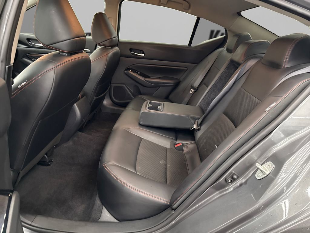 Used 2023 Nissan Altima 2.5 SR image 10