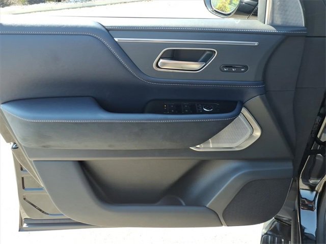 New 2026 INFINITI QX80 4WD w/ Sport Exterior Package image 13