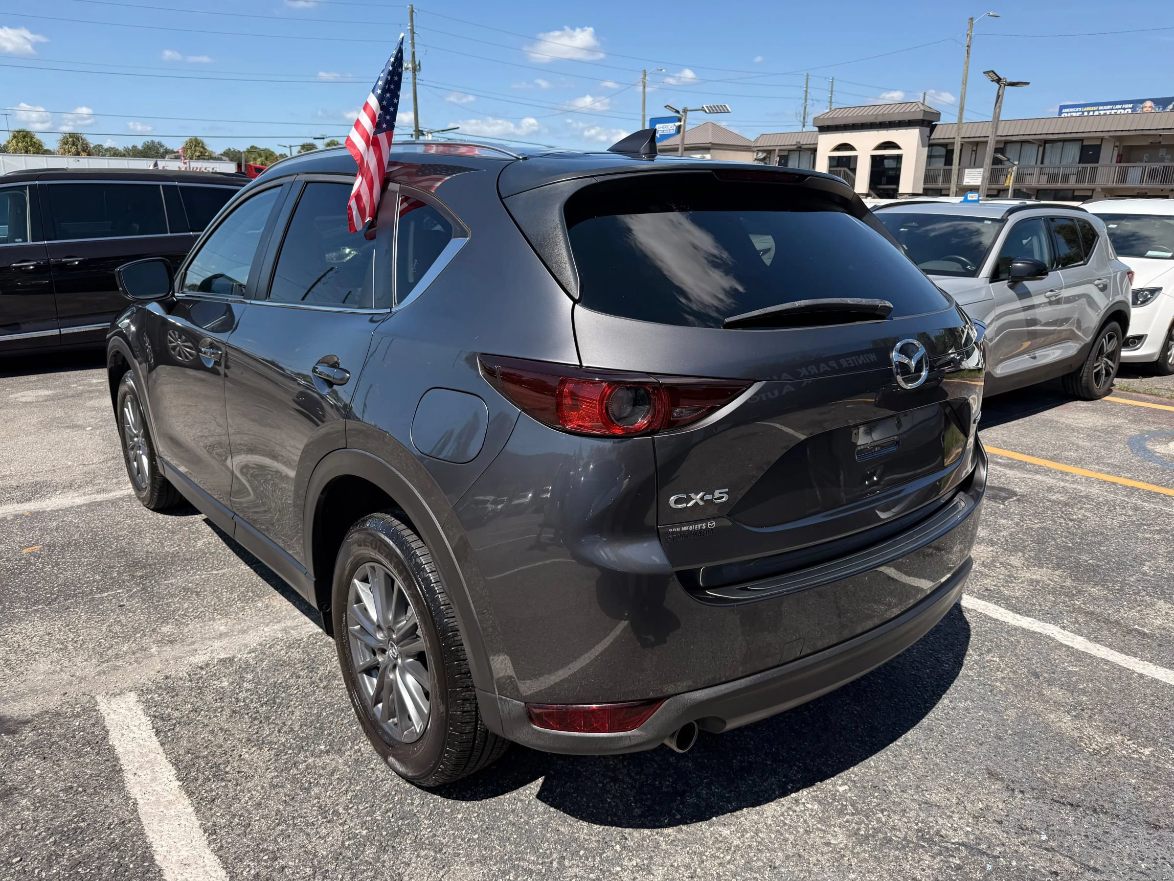 Used 2020 MAZDA CX-5 Touring FWD image 4