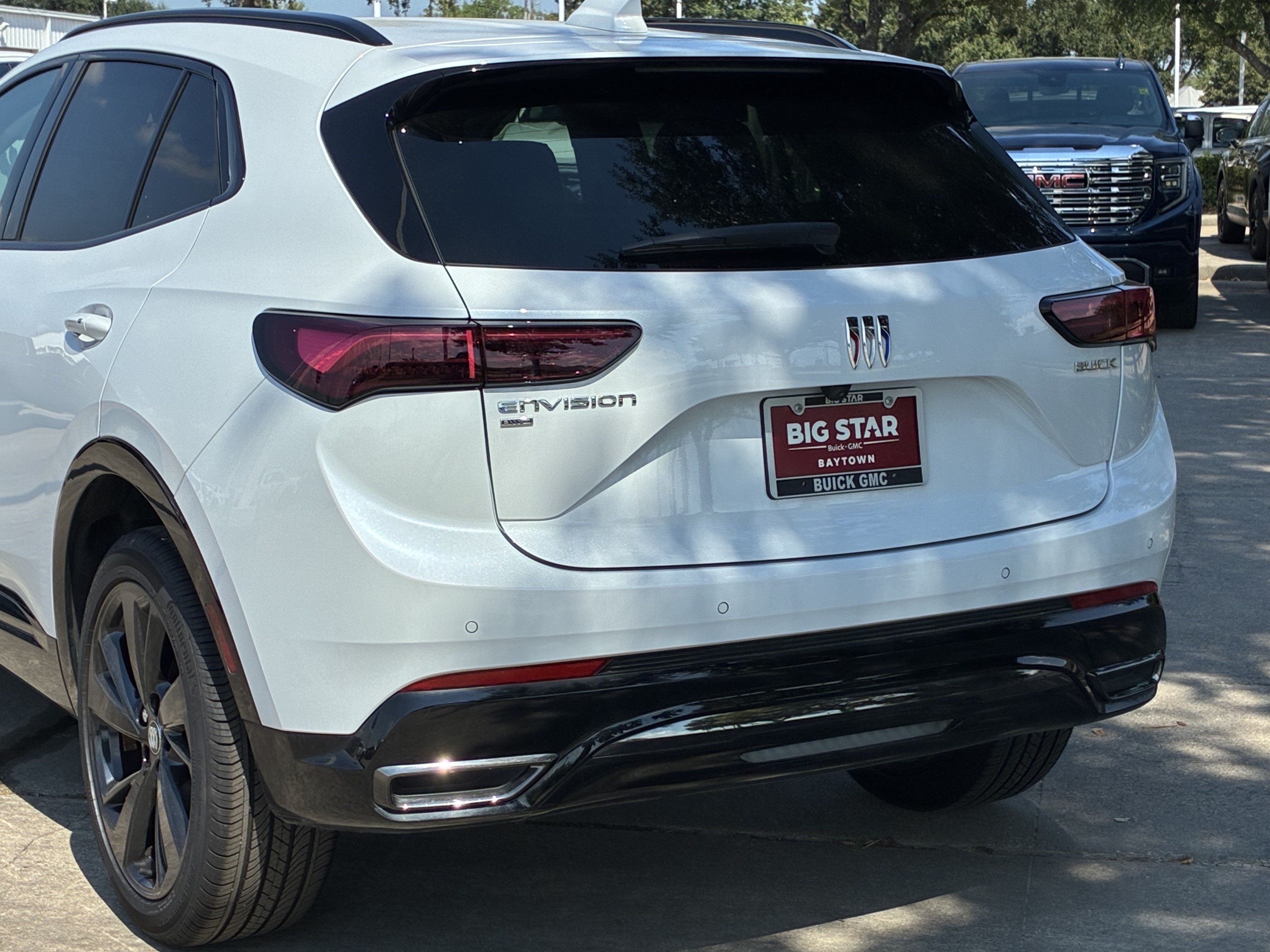 New 2026 Buick Envision Sport Touring AWD/4WD image 10
