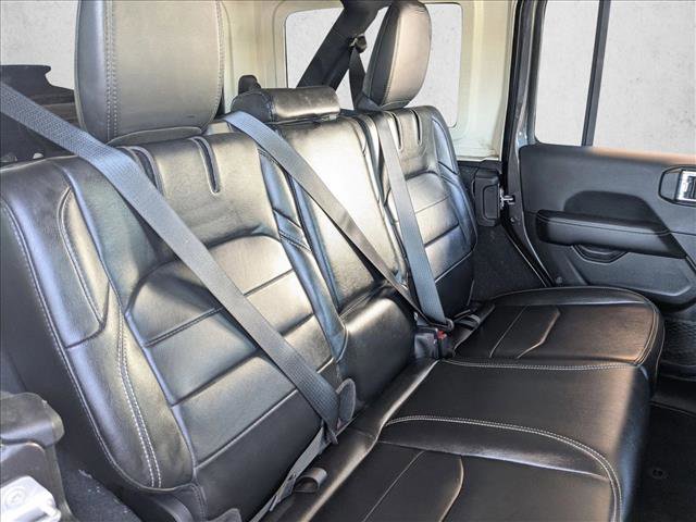 Used 2021 Jeep Wrangler Unlimited Sahara w/ Cold Weather Group AWD/4WD image 19