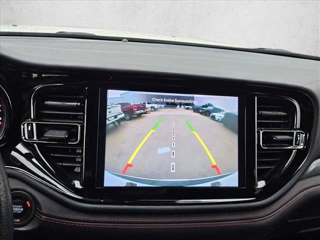 Used 2024 Dodge Durango GT RWD image 13