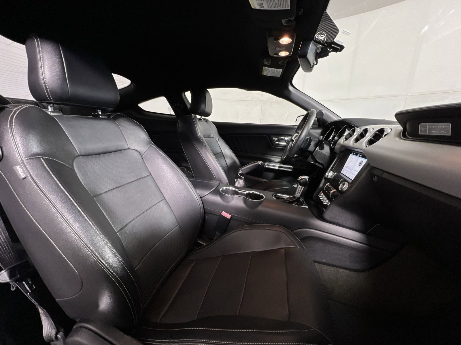 Used 2017 Ford Mustang Premium RWD image 25