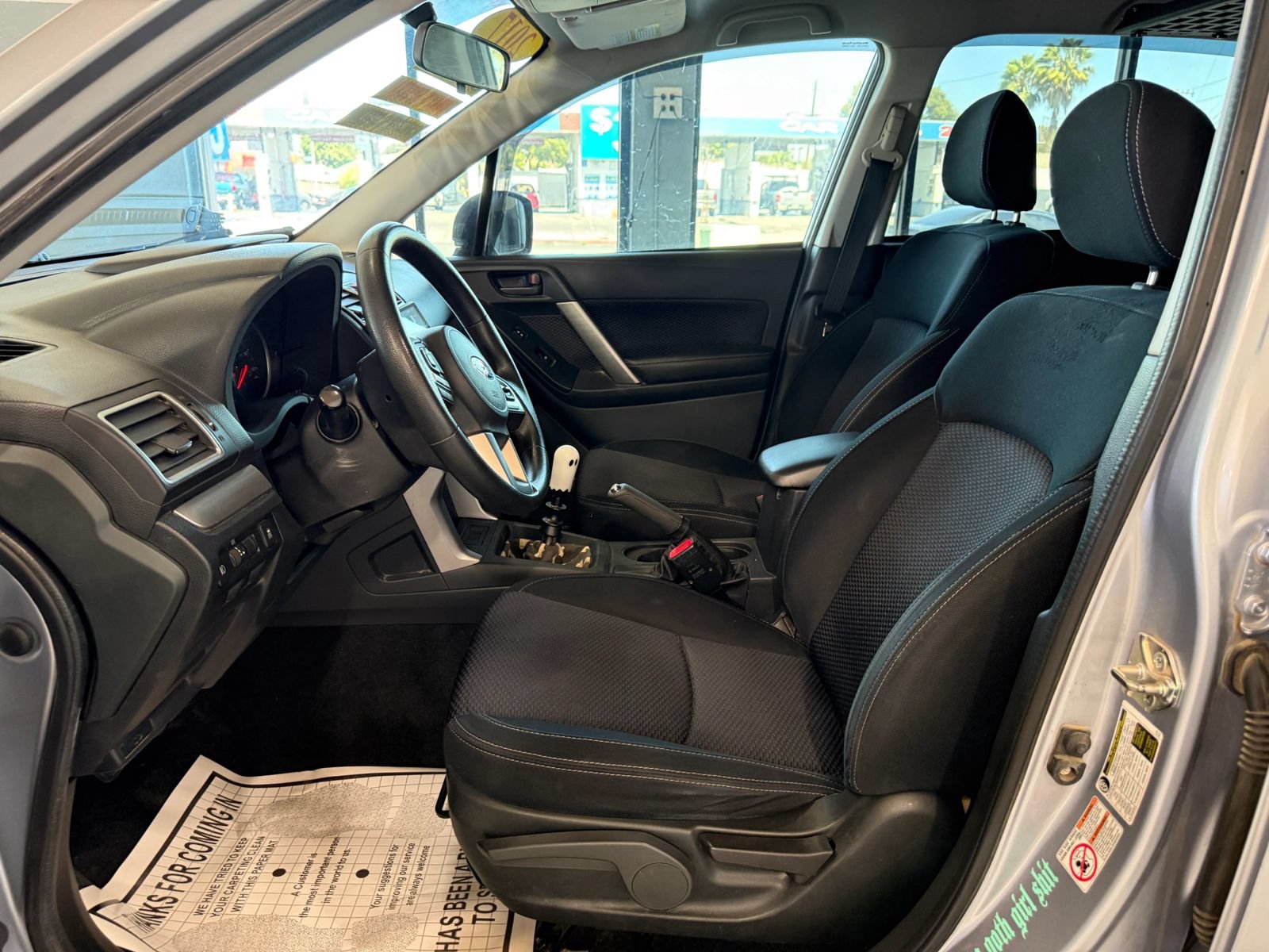 Used 2017 Subaru Forester 2.5i AWD/4WD image 10