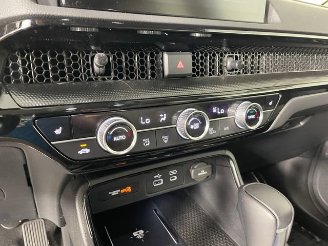 Used 2025 Honda CR-V EX-L image 8