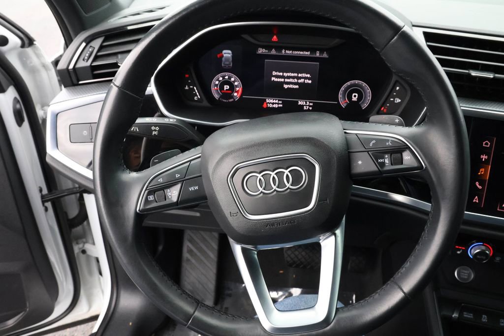 Used 2020 Audi Q3 2.0T Premium Plus AWD/4WD image 16