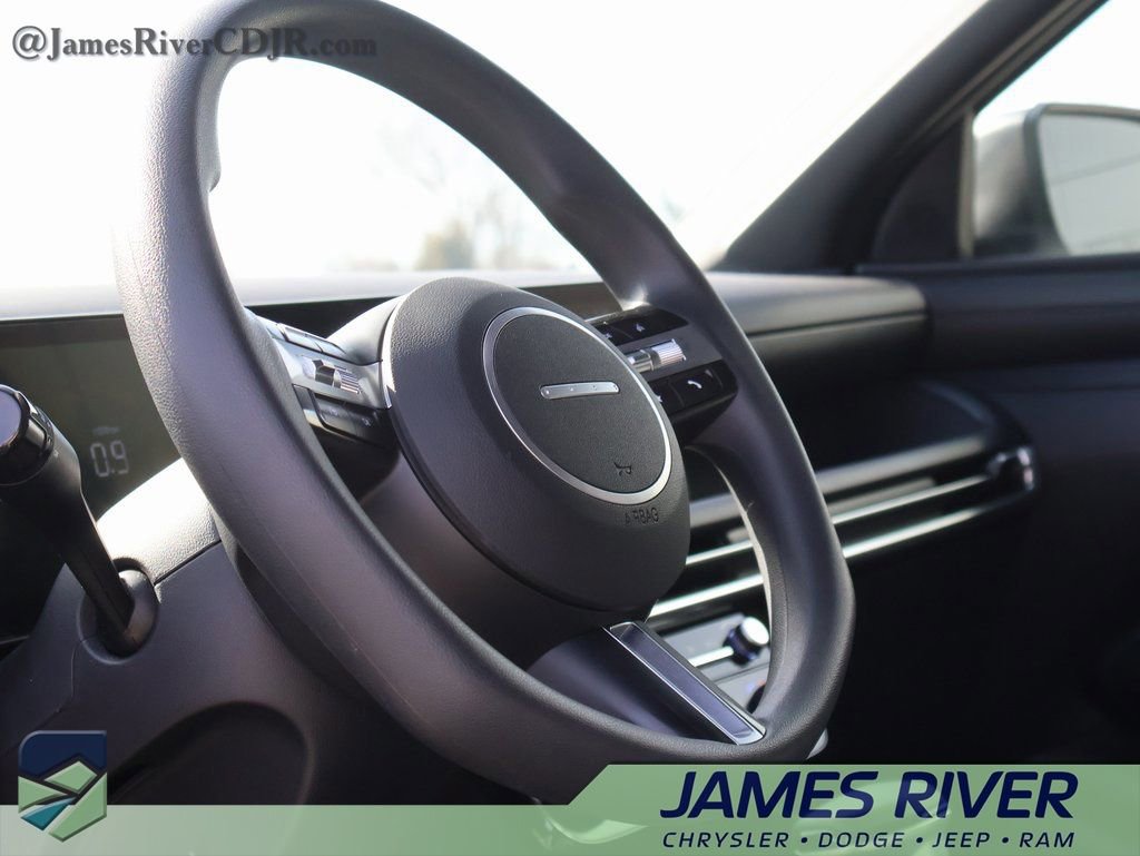 Used 2025 Hyundai Santa Cruz SEL image 24