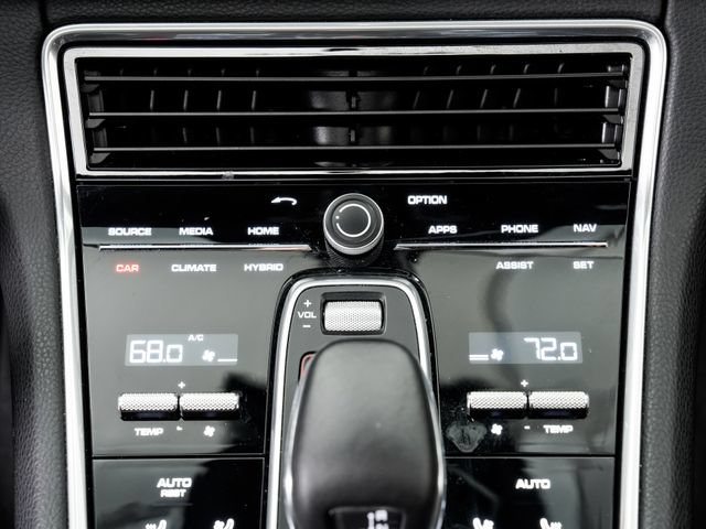 Used 2019 Porsche Panamera 4 AWD/4WD image 20