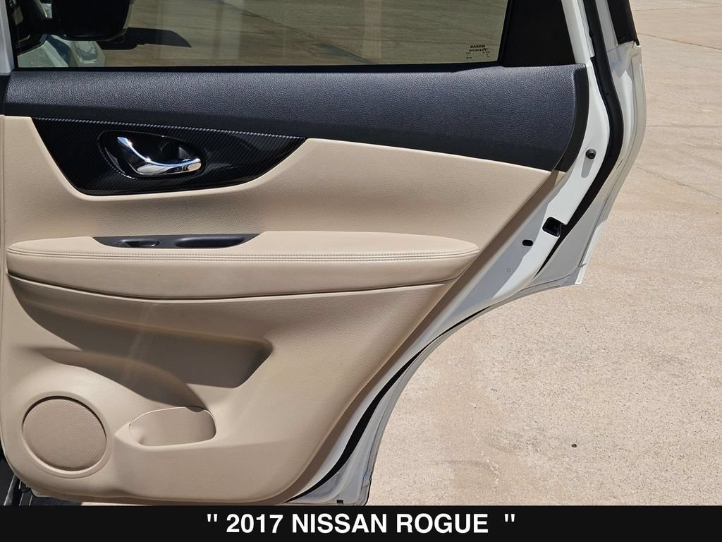 Used 2017 Nissan Rogue SL w/ SL Premium Package FWD image 28