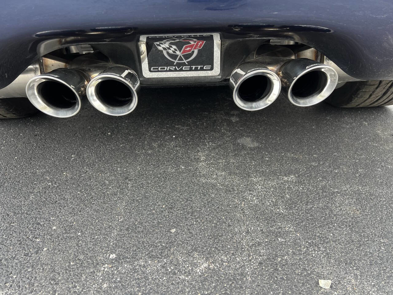 Used 2001 Chevrolet Corvette Coupe w/ Preferred Equipment Group1 image 26