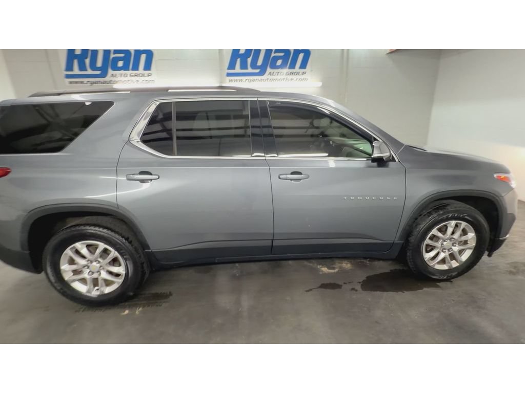 Used 2020 Chevrolet Traverse LT FWD image 9