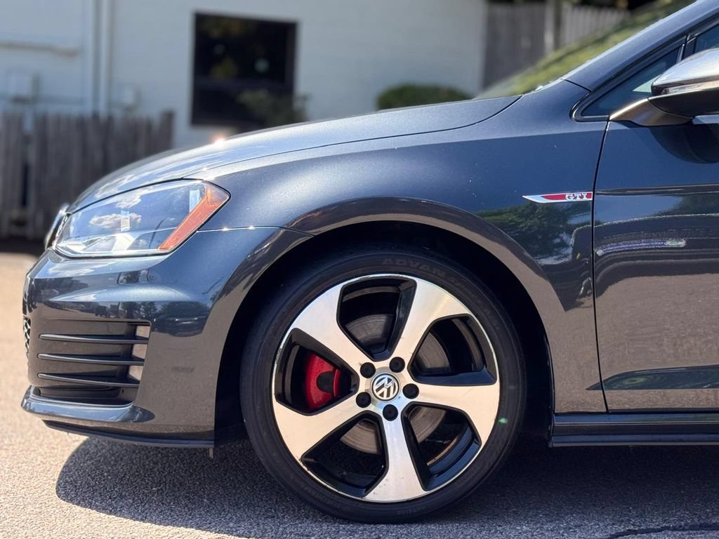 Used 2017 Volkswagen GTI S FWD image 11